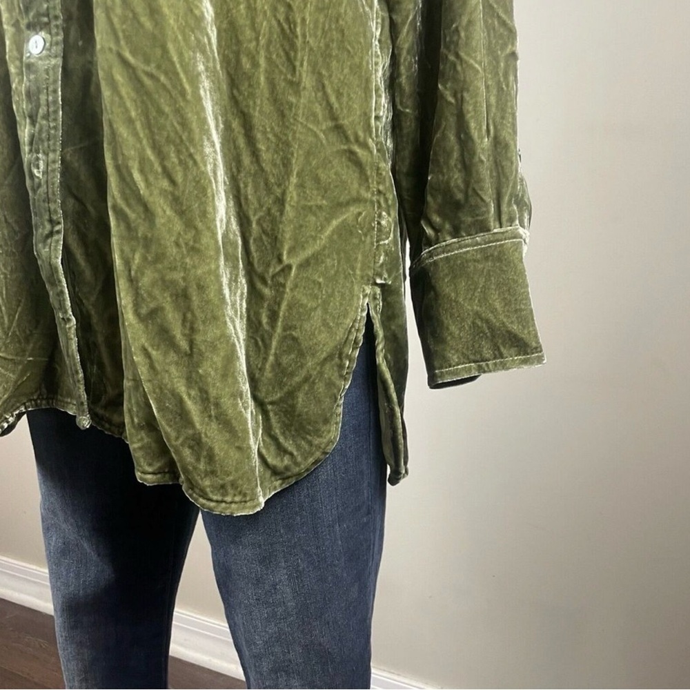 John Mark Large Crushed Velvet Button Up Shirt Blouse Top Long Sleeve Green - Picture 3 of 6